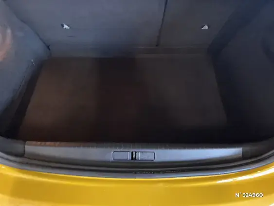 PEUGEOT 208 BUSINESS R II - voiture d'occasion - Photo 7