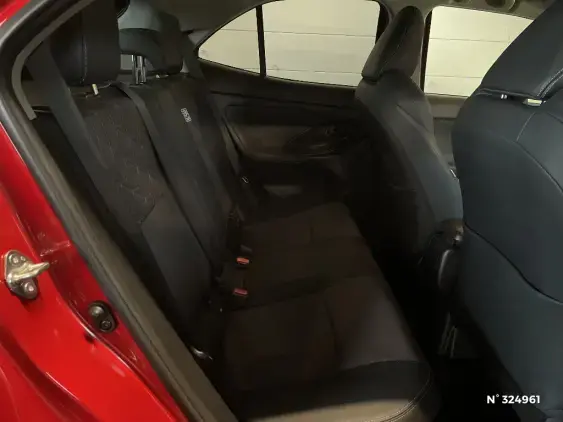 TOYOTA YARIS CROSS I - voiture d'occasion - Photo 11