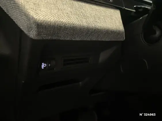 PEUGEOT 3008 III - voiture d'occasion - Photo 15