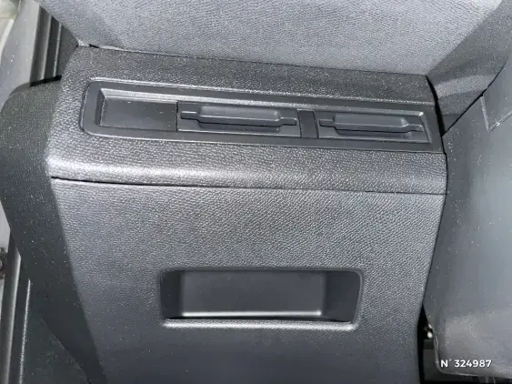 PEUGEOT 5008 II - voiture d'occasion - Photo 15