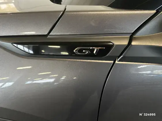 PEUGEOT 2008 II - voiture d'occasion - Photo 26