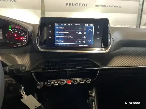 PEUGEOT 2008 II - voiture d'occasion - Photo 13