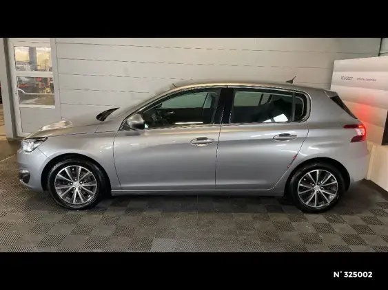 PEUGEOT 308 II - voiture d'occasion - Photo 2