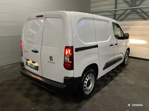 PEUGEOT PARTNER III - voiture d'occasion - Photo 4