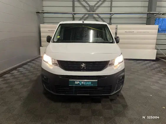 PEUGEOT PARTNER III - voiture d'occasion - Photo 3