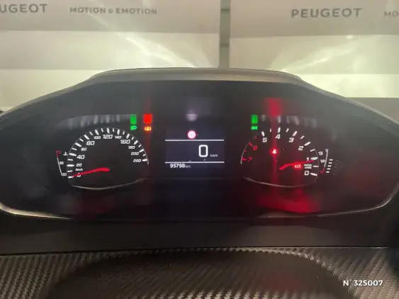 PEUGEOT 208 BUSINESS R II - voiture d'occasion - Photo 12
