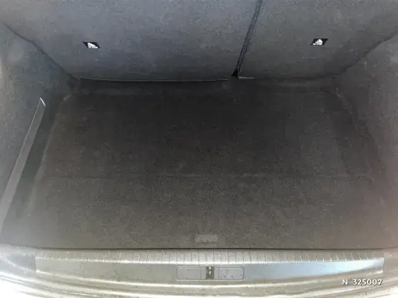 PEUGEOT 208 BUSINESS R II - voiture d'occasion - Photo 7