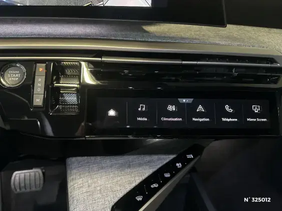 PEUGEOT 3008 III - voiture d'occasion - Photo 27