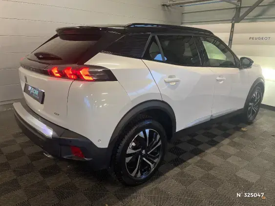 PEUGEOT 2008 II - voiture d'occasion - Photo 4