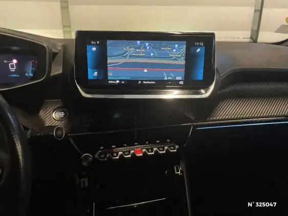 PEUGEOT 2008 II - voiture d'occasion - Photo 13