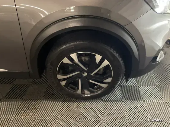 PEUGEOT 2008 II - voiture d'occasion - Photo 8