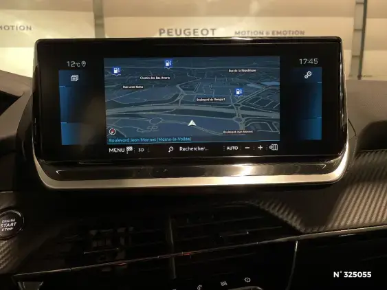 PEUGEOT 2008 II - voiture d'occasion - Photo 13