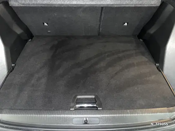 PEUGEOT 2008 II - voiture d'occasion - Photo 7