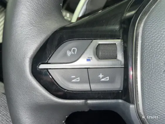 PEUGEOT 2008 II - voiture d'occasion - Photo 27