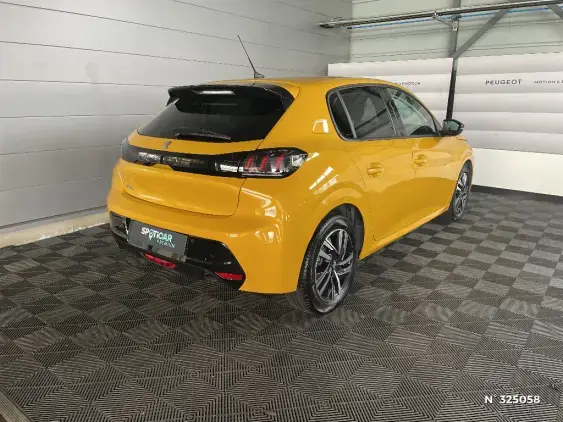 PEUGEOT 208 BUSINESS R II - voiture d'occasion - Photo 4