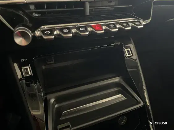 PEUGEOT 208 BUSINESS R II - voiture d'occasion - Photo 25