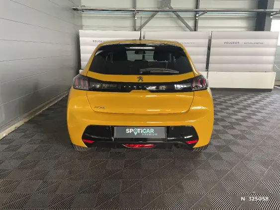 PEUGEOT 208 BUSINESS R II - voiture d'occasion - Photo 6