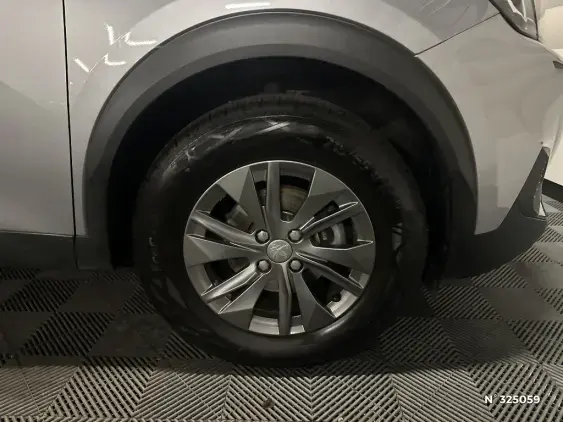 PEUGEOT 2008 II - voiture d'occasion - Photo 8