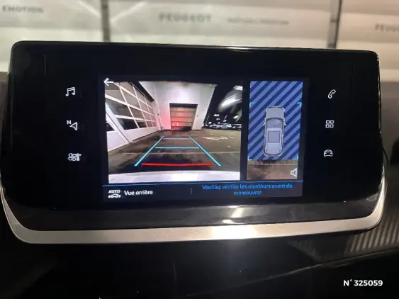 PEUGEOT 2008 II - voiture d'occasion - Photo 14