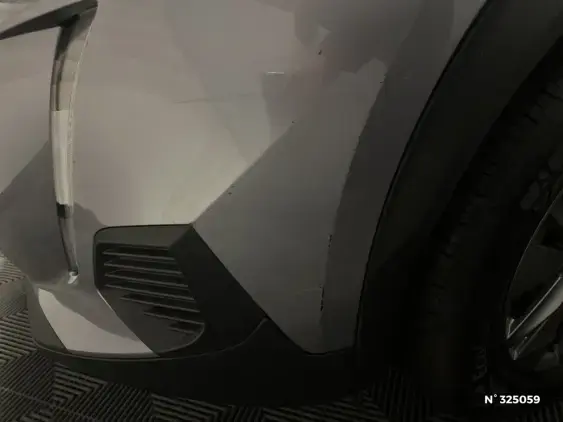 PEUGEOT 2008 II - voiture d'occasion - Photo 26