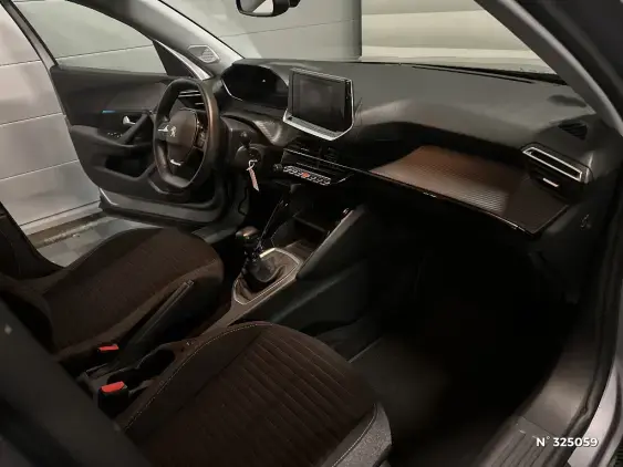 PEUGEOT 2008 II - voiture d'occasion - Photo 10