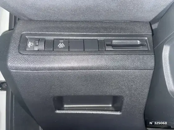 PEUGEOT 5008 II - voiture d'occasion - Photo 15