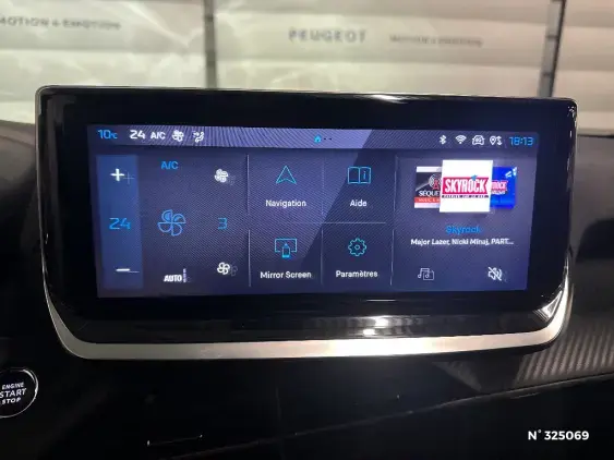 PEUGEOT 2008 II - voiture d'occasion - Photo 13