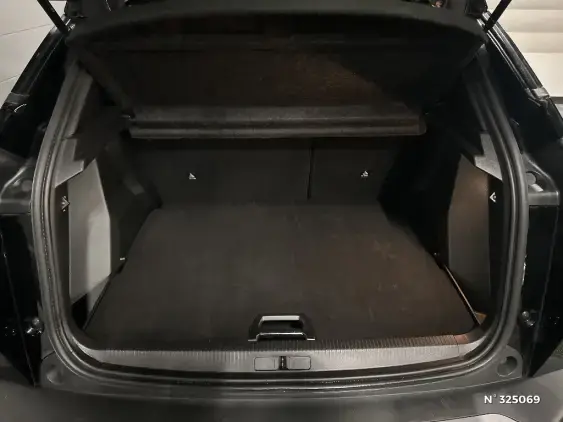 PEUGEOT 2008 II - voiture d'occasion - Photo 7