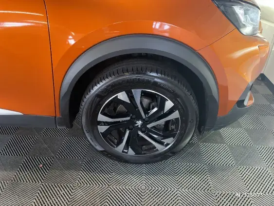 PEUGEOT 2008 II - voiture d'occasion - Photo 8