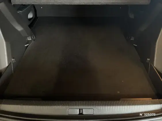 PEUGEOT 2008 II - voiture d'occasion - Photo 7