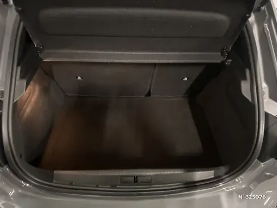 PEUGEOT 208 II - voiture d'occasion - Photo 7