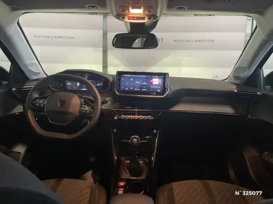 PEUGEOT 208 II - voiture d'occasion - Photo 9