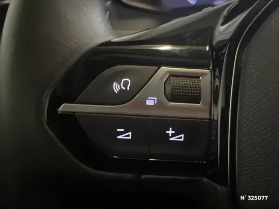 PEUGEOT 208 II - voiture d'occasion - Photo 27