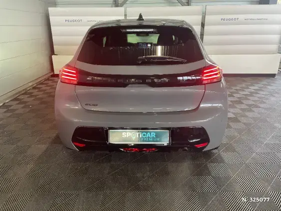 PEUGEOT 208 II - voiture d'occasion - Photo 6