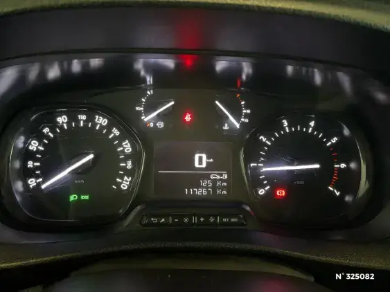 PEUGEOT EXPERT FG III - voiture d'occasion - Photo 12