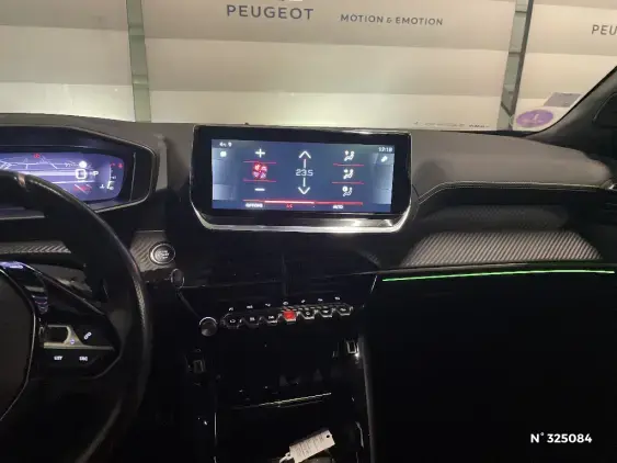PEUGEOT 2008 II - voiture d'occasion - Photo 13