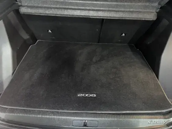 PEUGEOT 2008 II - voiture d'occasion - Photo 7