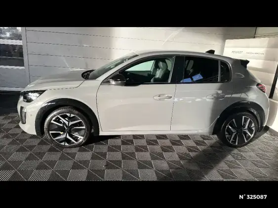 PEUGEOT 208 II - voiture d'occasion - Photo 2