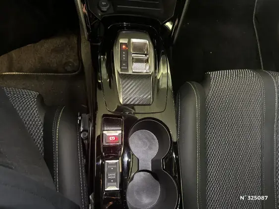 PEUGEOT 208 II - voiture d'occasion - Photo 26