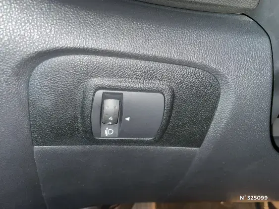 RENAULT SCENIC IV - voiture d'occasion - Photo 15