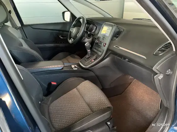 RENAULT SCENIC IV - voiture d'occasion - Photo 10
