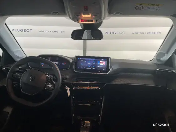 PEUGEOT 208 II - voiture d'occasion - Photo 9
