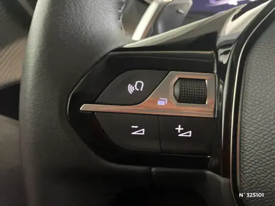 PEUGEOT 208 II - voiture d'occasion - Photo 26