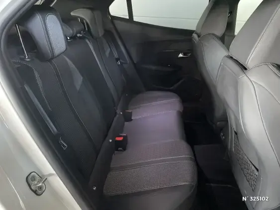 PEUGEOT 2008 II - voiture d'occasion - Photo 11