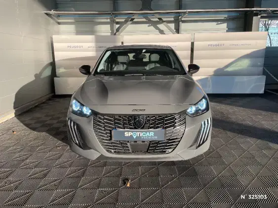 PEUGEOT 208 II - voiture d'occasion - Photo 3