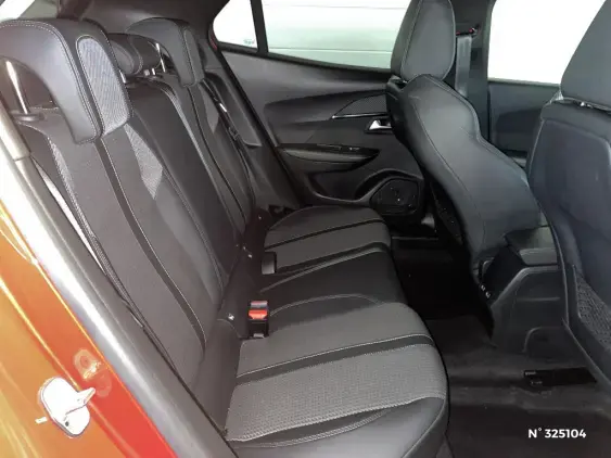 PEUGEOT 2008 II - voiture d'occasion - Photo 11