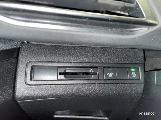 PEUGEOT 5008 II - voiture d'occasion - Photo 15