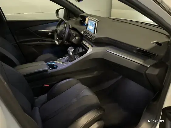 PEUGEOT 5008 II - voiture d'occasion - Photo 10