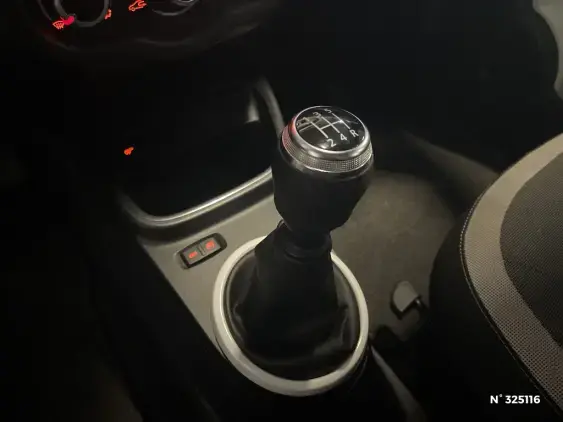 RENAULT TWINGO III - voiture d'occasion - Photo 25