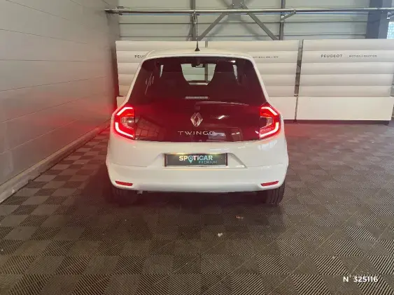 RENAULT TWINGO III - voiture d'occasion - Photo 6